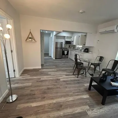 Fully Equipped Apartments With Parking Near Cocowalk Miami Exterior photo