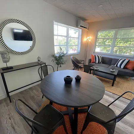 Fully Equipped Apartments With Parking Near Cocowalk Miami Exterior photo
